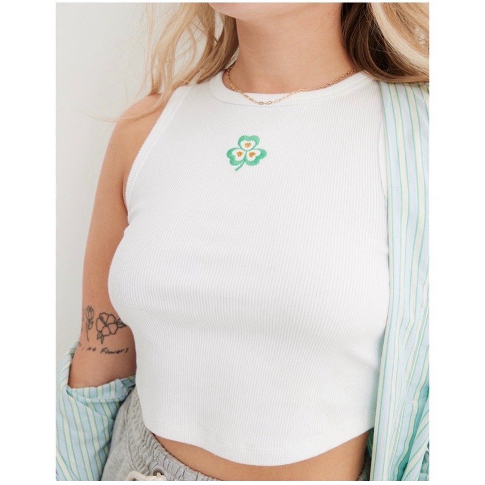 Aerie Tank Top Embroidered Clover Ribbed Cropped Womens‎ XL White